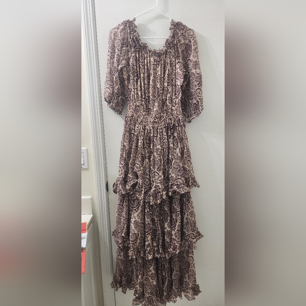 Cinq à Sept Brown Paisley Maxi‎ Dress.